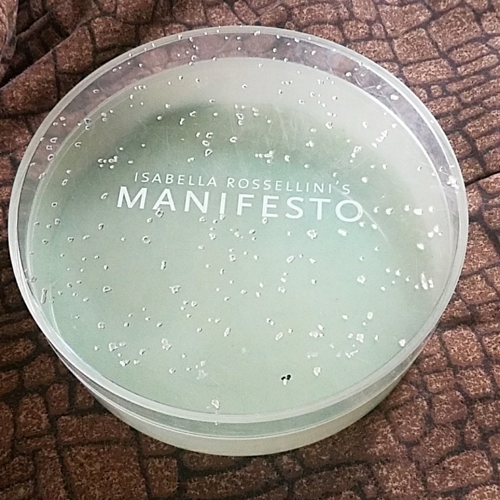 Isabella Rosellini's Manifesto container